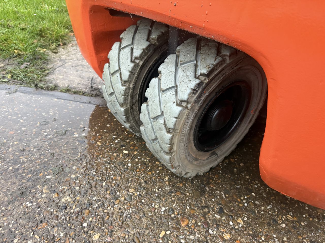 Toyota 1600KG triplex 5M Freelift Sideshift 1600uur !!