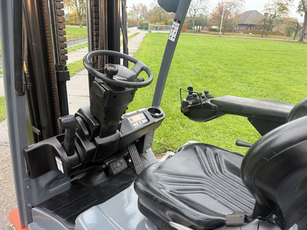 Toyota 1600KG triplex 5M Freelift Sideshift 1600uur !!