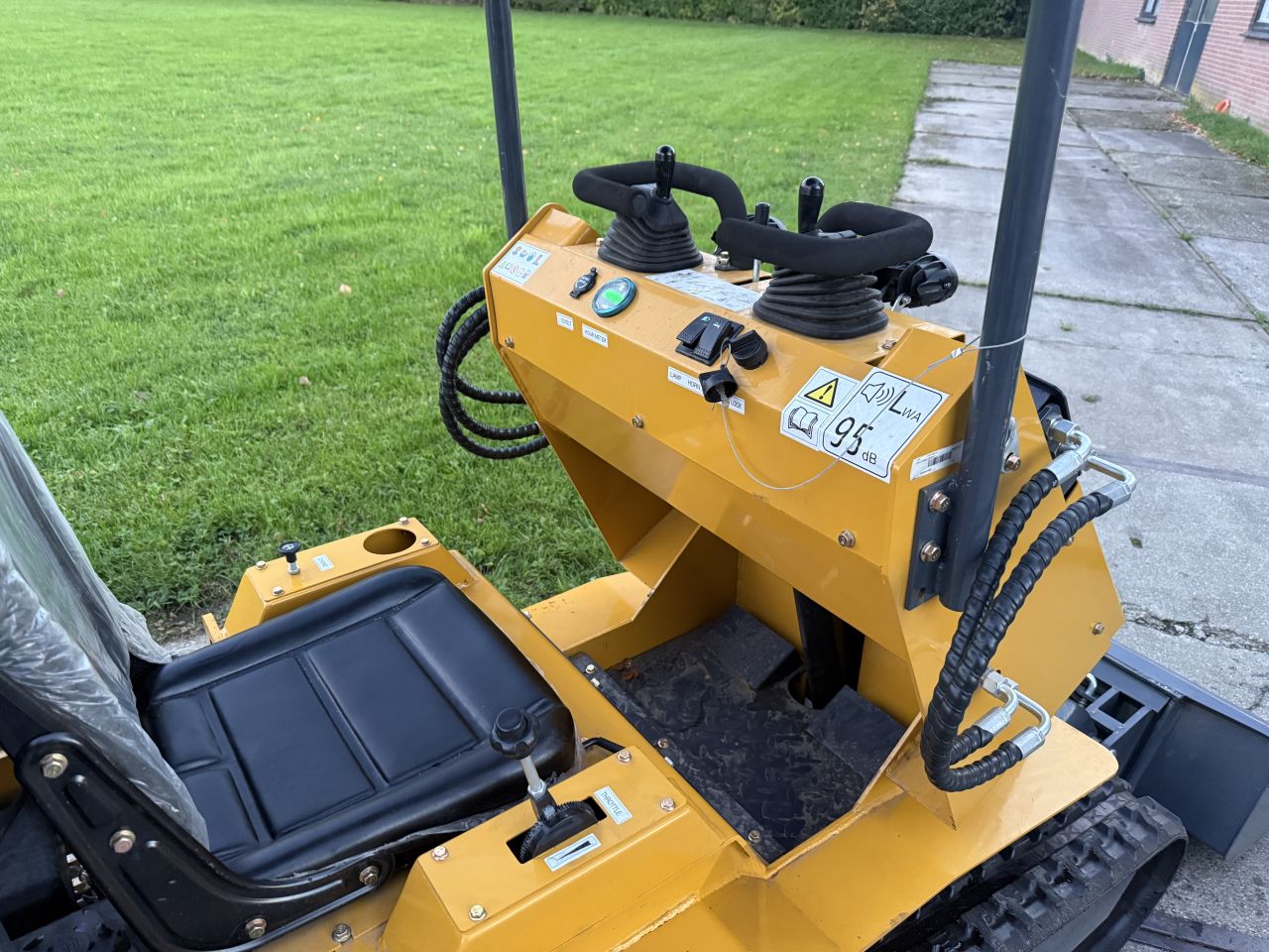 Nieuwe Skidster schranklader op rupsen + extra hydrauliek