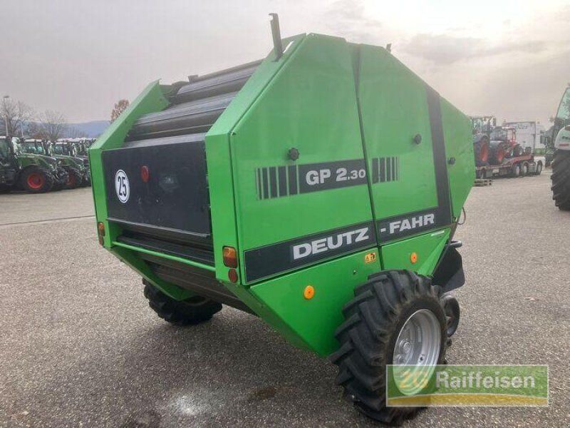 Deutz-Fahr Rundballen Festkammerpre