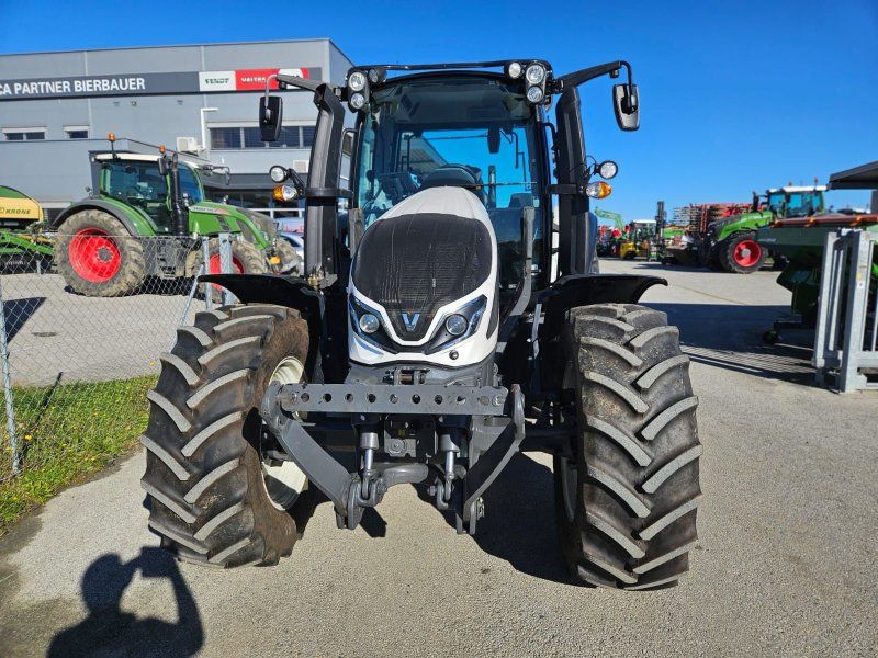Valtra G135 VERSU