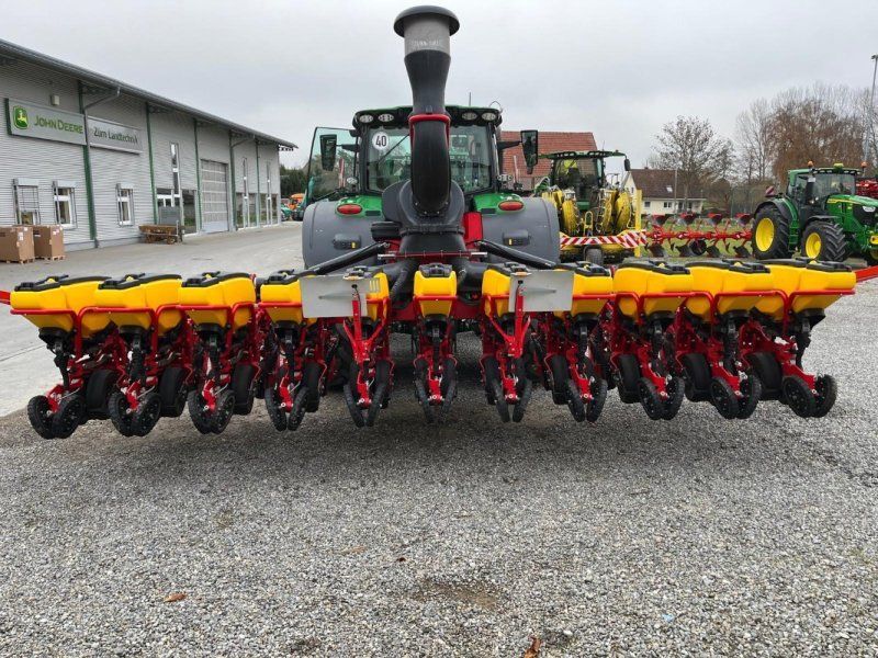 Väderstad Tempo V12