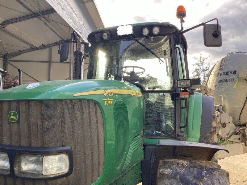 John Deere 6820 Premium Auto Quad