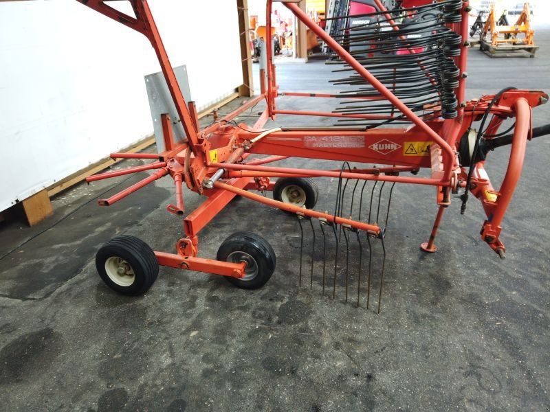 Kuhn GEBR.  GA 4121GM