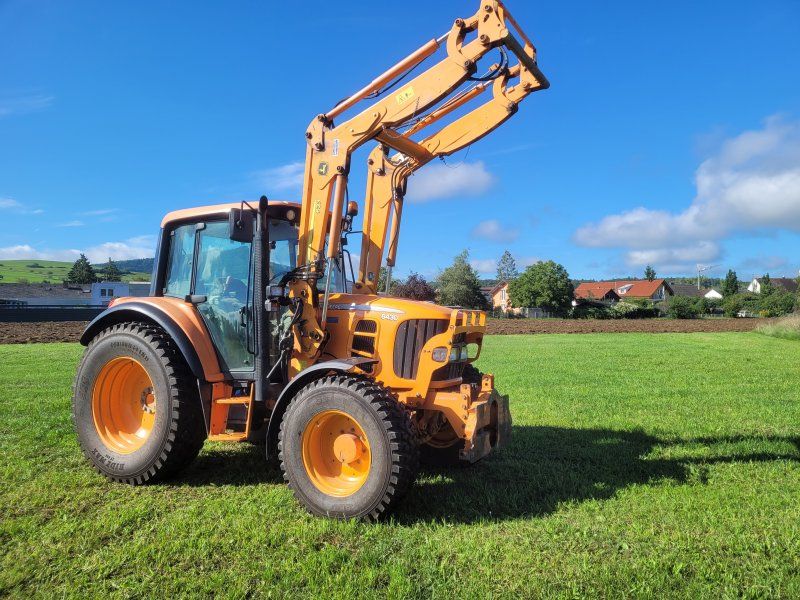 John Deere 6430