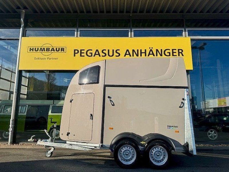Humbaur Pegasus Style 2-Pferde 2,4t Neu Vollpoly