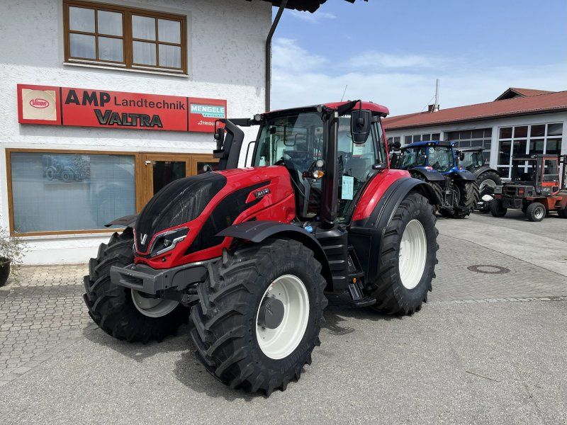 Valtra T145 Active