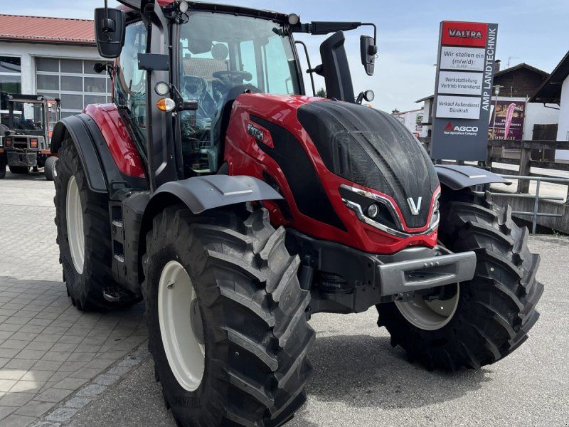 Valtra T145 Active