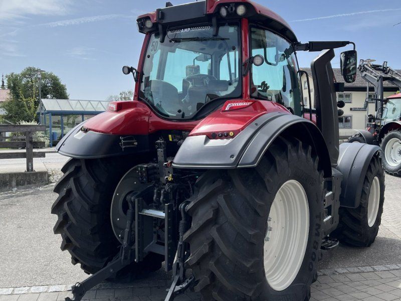 Valtra T145 Active