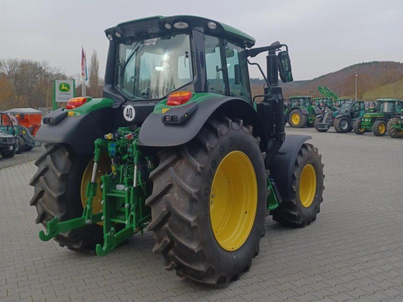 John Deere 6110M