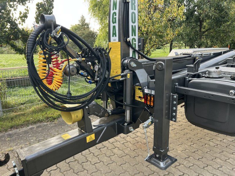 Stronga Loada HL210 DT Hakenanhänger