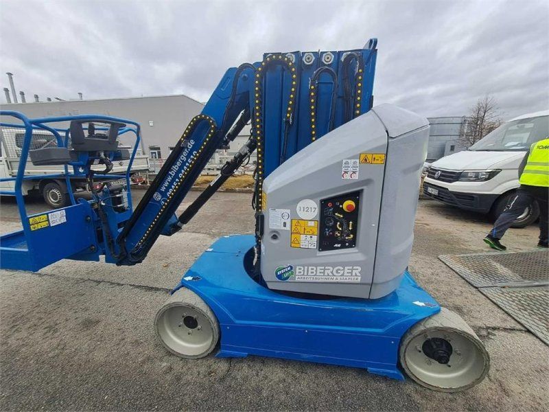 JLG Toucan 12E+