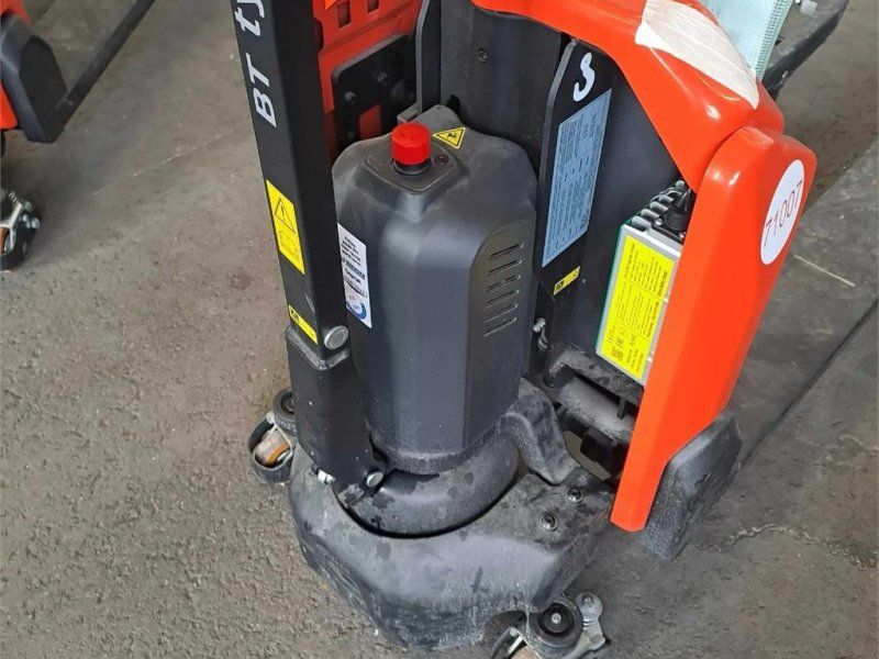 Toyota LHE 130 castor