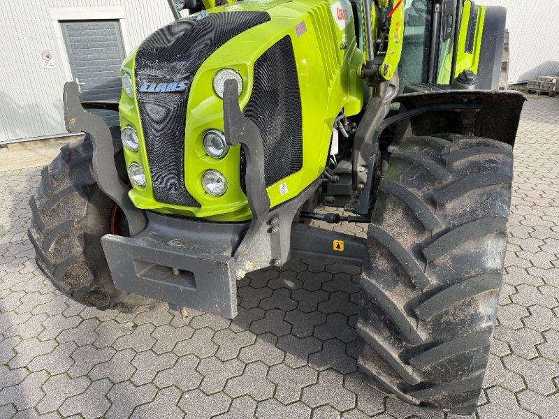 Claas Arion 420 CIS Panoramic