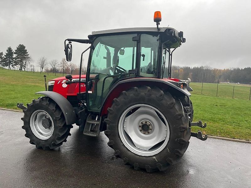Massey Ferguson 4708