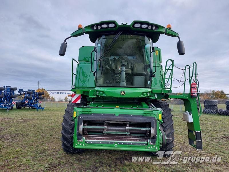 John Deere T660i