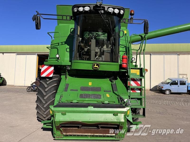 John Deere T660