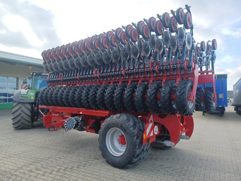 Horsch Serto 12 SC