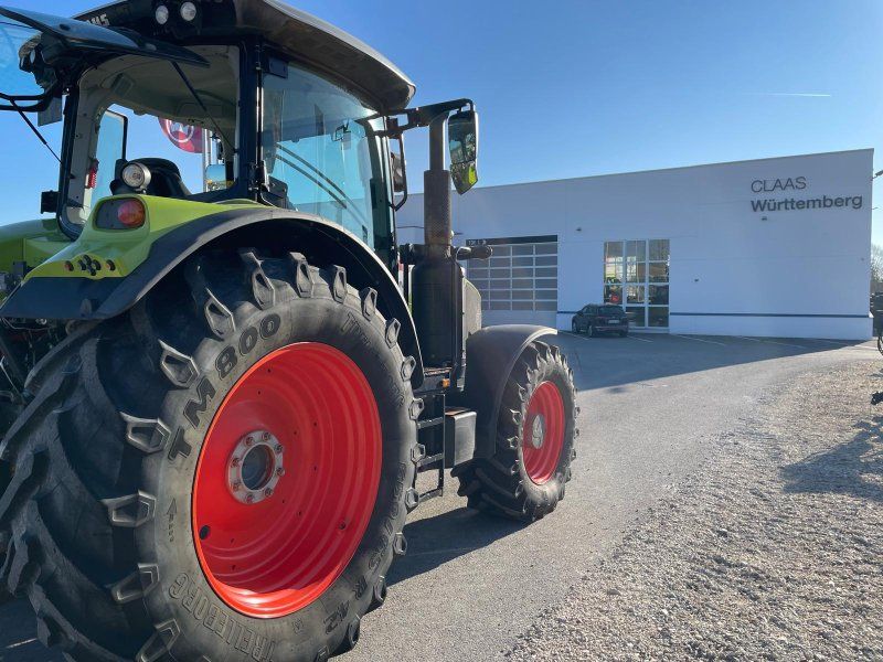 Claas Arion 650 CIS+
