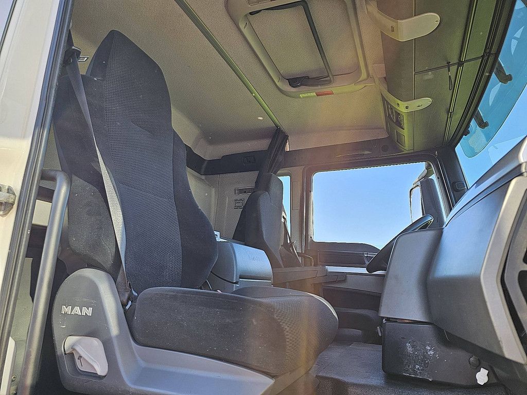 M.A.N. 18.400 TGS mega