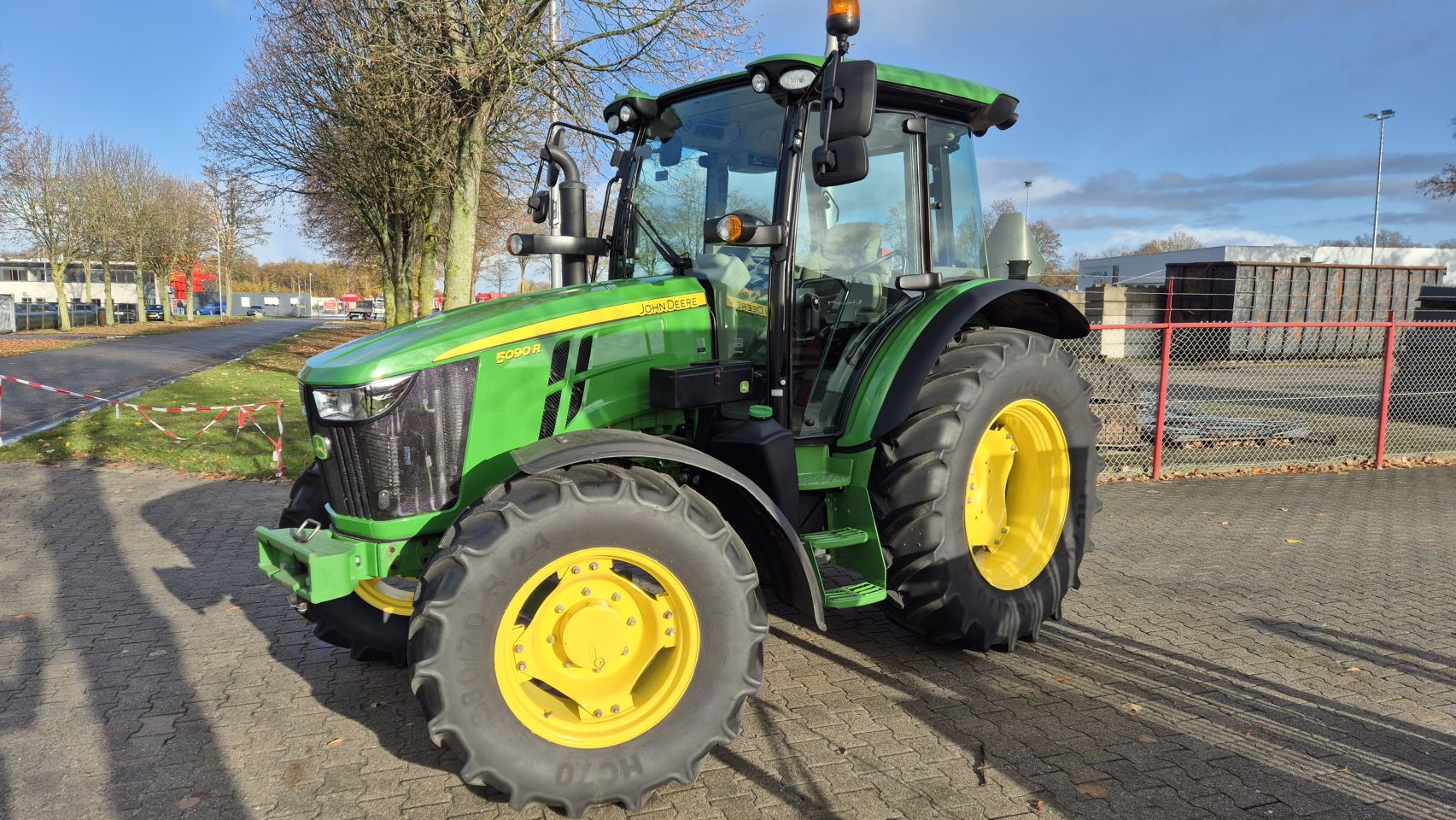 JOHN DEERE 5090R CQ 40Kmh. 2018 met 3300 uur!