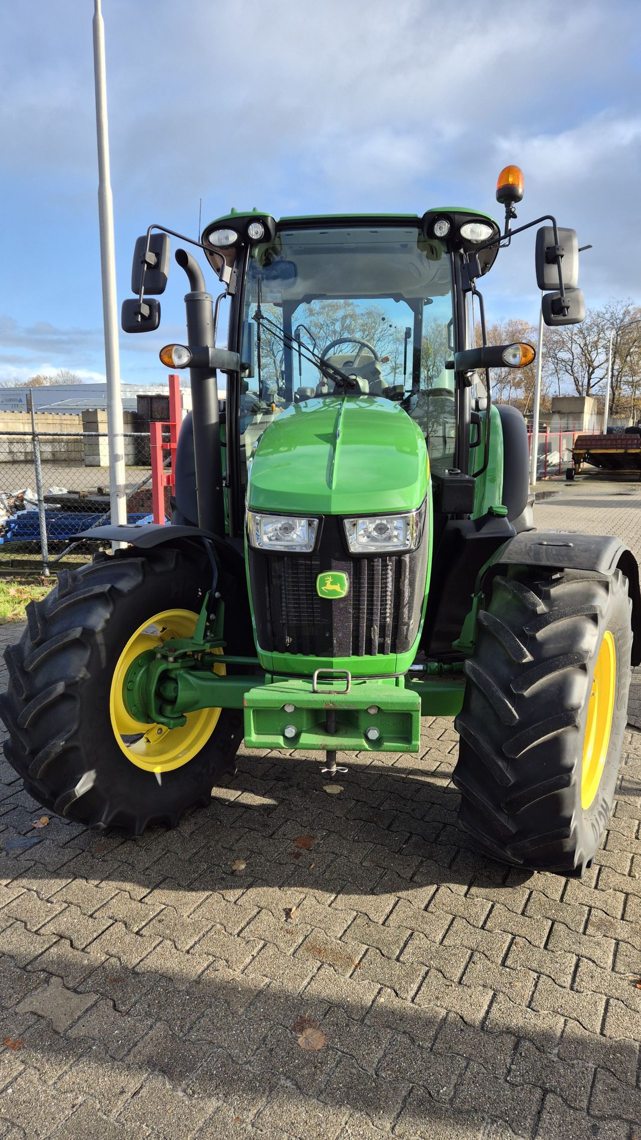 JOHN DEERE 5090R CQ 40Kmh. 2018 met 3300 uur!