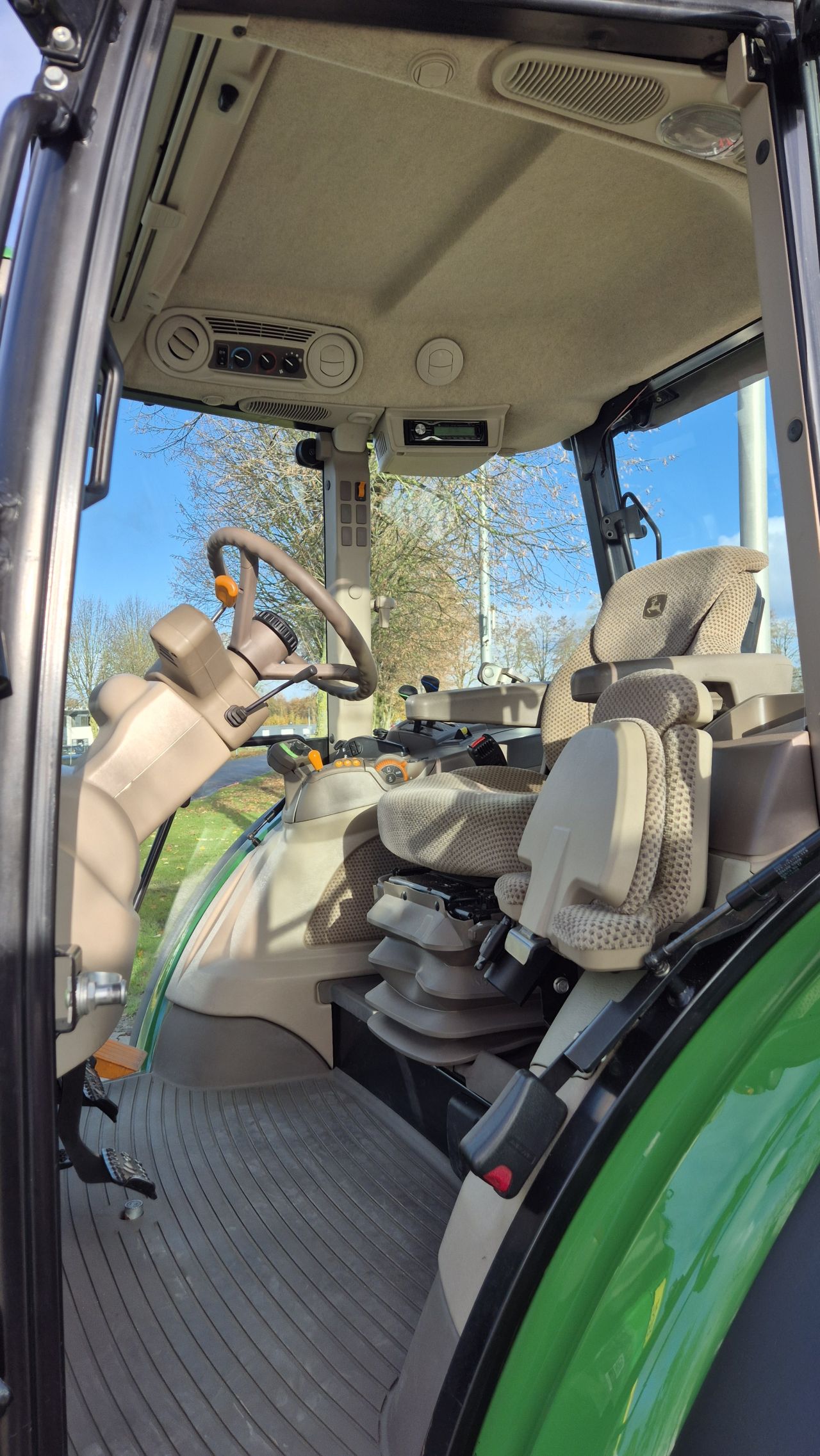 JOHN DEERE 5090R CQ 40Kmh. 2018 met 3300 uur!