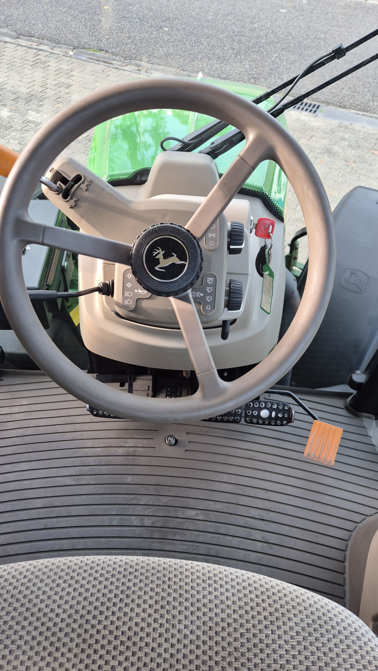 JOHN DEERE 5090R CQ 40Kmh. 2018 met 3300 uur!