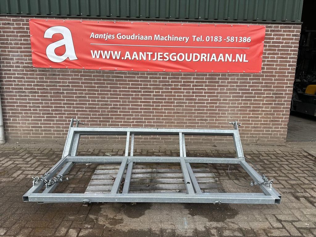 Hooihekken other spare body part for bale trailer