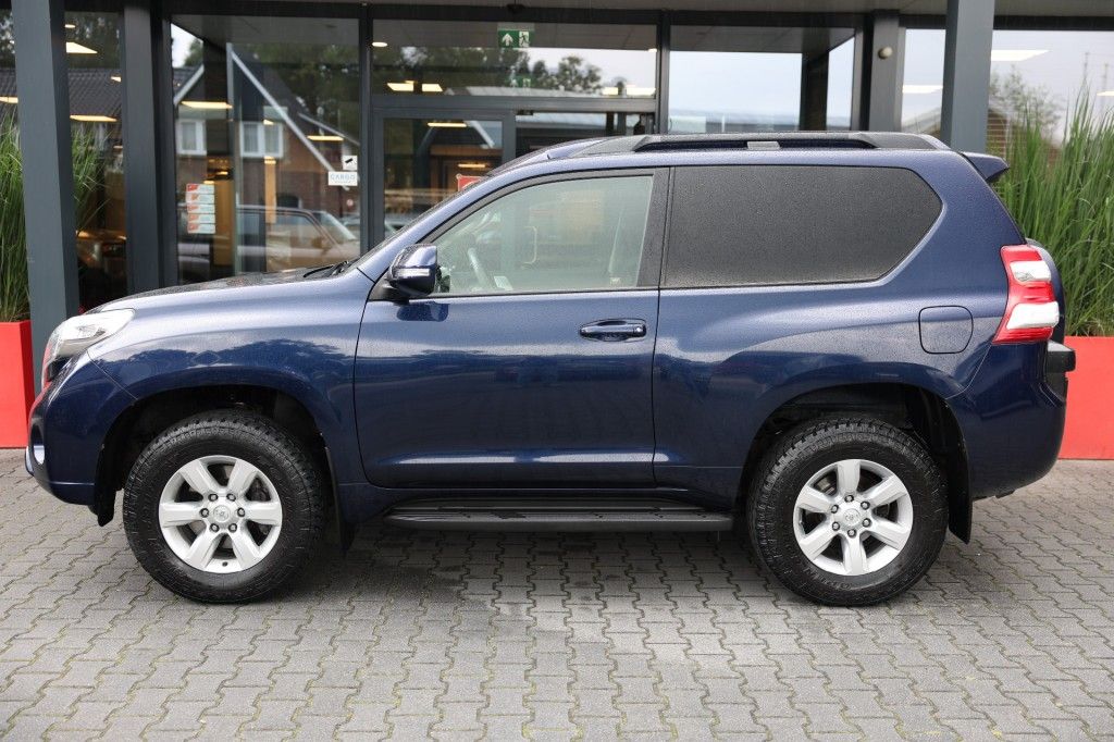 Toyota Landcruiser 150 3.0 D-4D 3DRS VX A/T VAN
