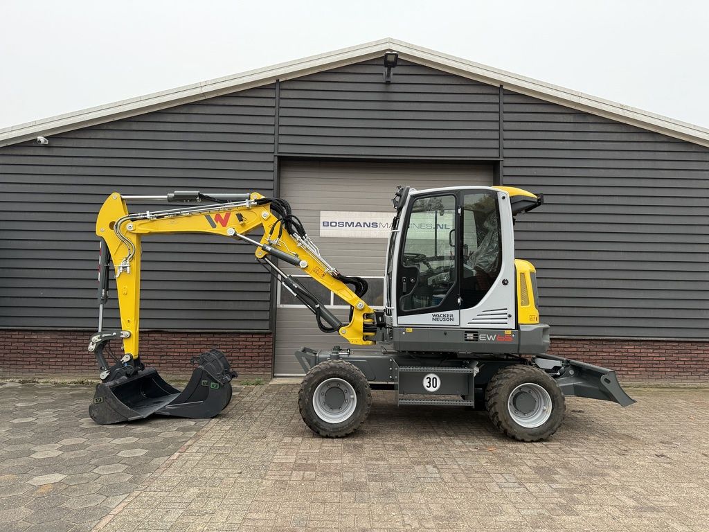 Neuson EW65 mobiele graafmachine NIEUW