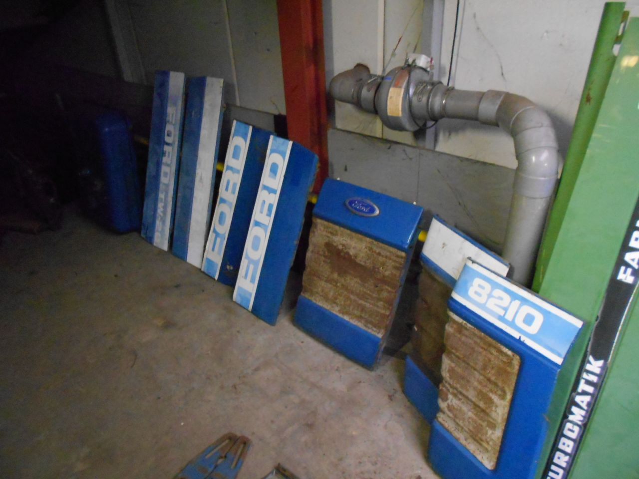 Onderdelen ford 8210 en tw serie