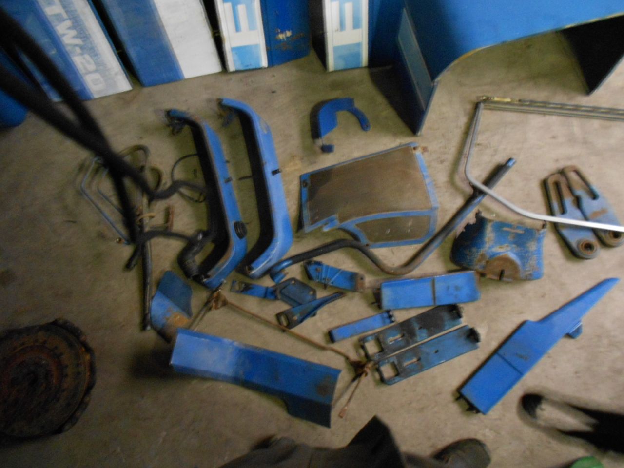 Onderdelen ford 8210 en tw serie