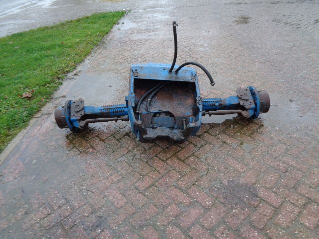 Onderdelen ford 8210 en tw serie