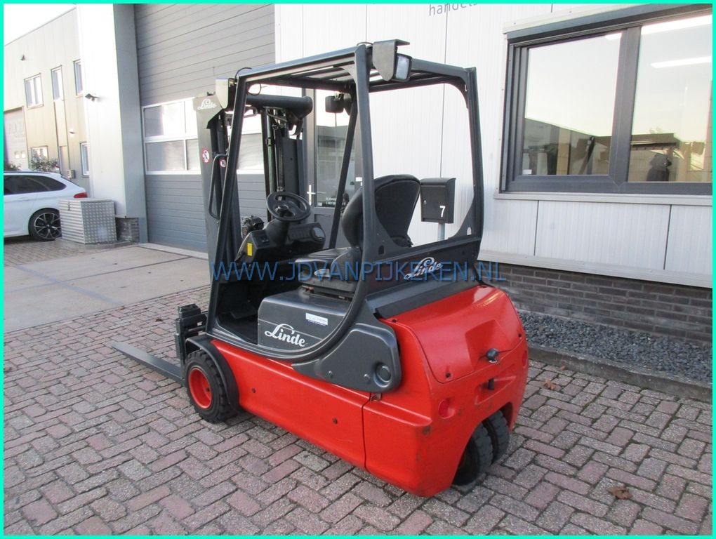 Linde E18C-02 8142uur 196cm hoog+triplex4m+sideshift+accu81%