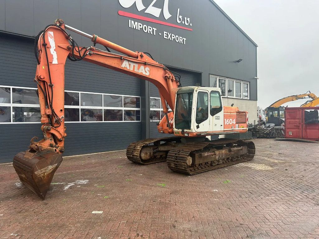 Atlas 1604LC