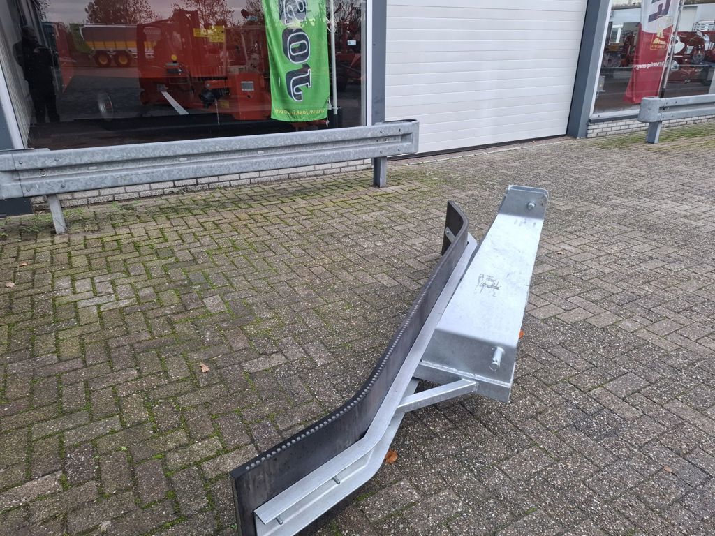 Vemac COMBI 3-PUNT LEPEL 260