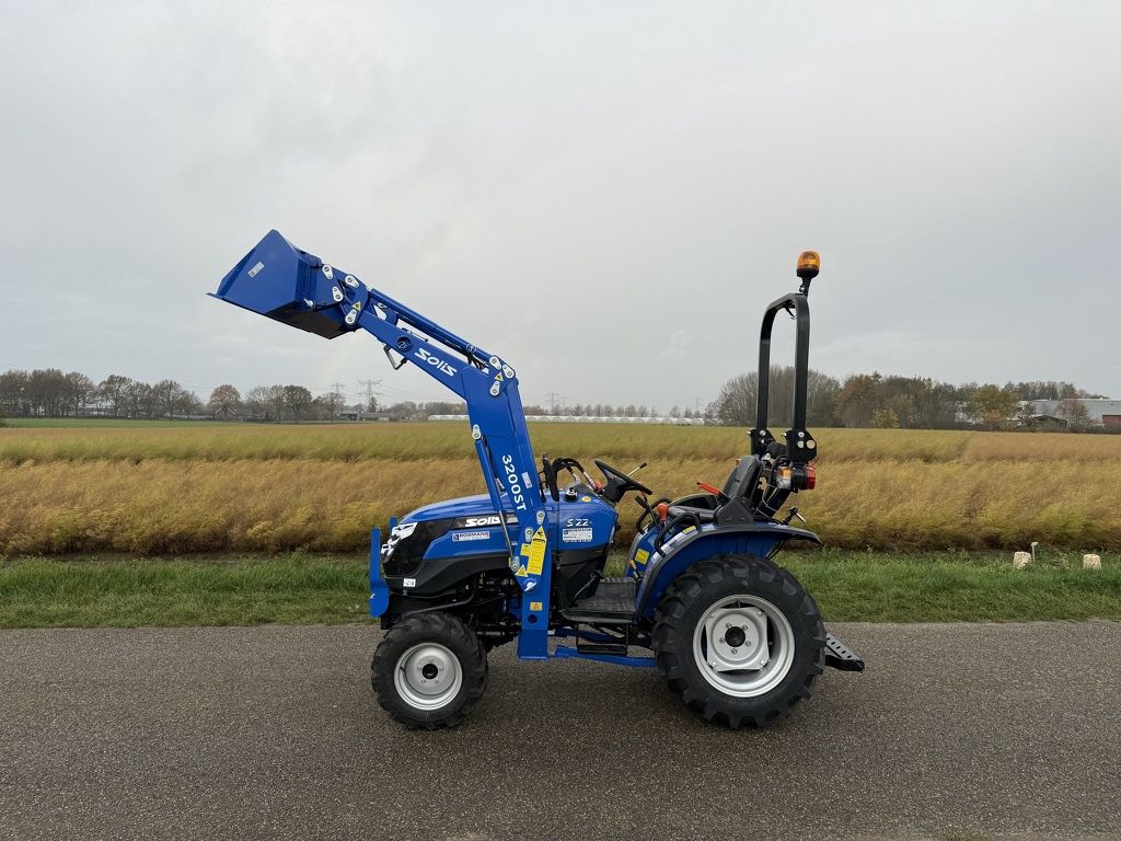 Solis minitractor NIEUW met frontlader / brede agribanden