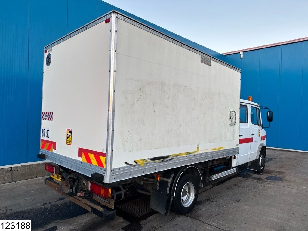 Mercedes 815 Manual transmission, Steel suspension