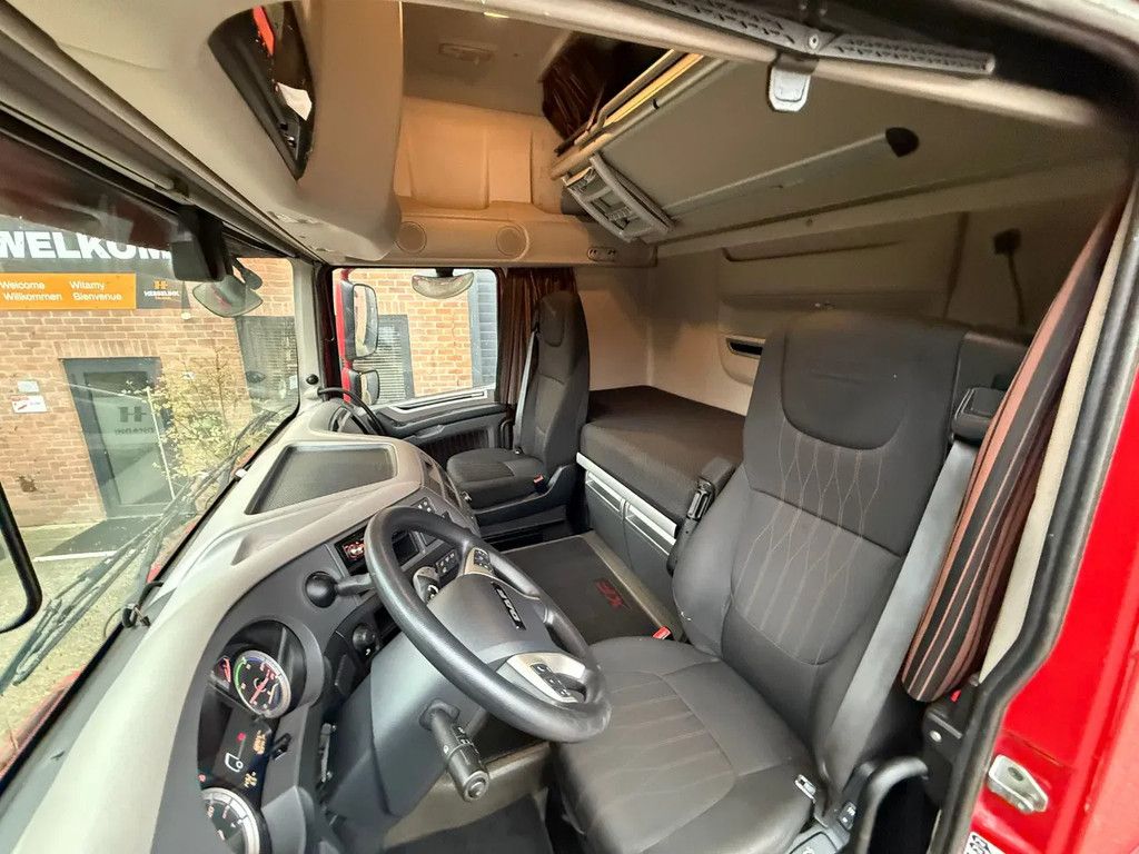 DAF XF 480 4X2 SSC Super Space 2X Tank Retarder Standairco EURO 6D Smarttacho 2