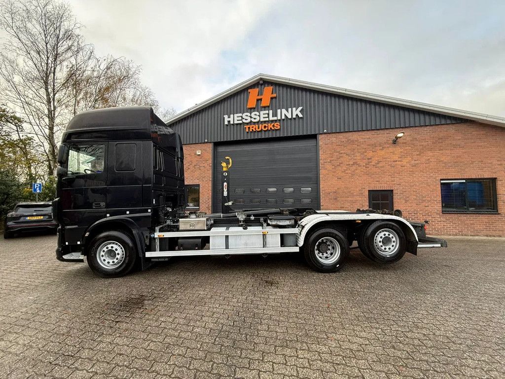 DAF XF 440 6x2 Hyva Haakarm Stuuras 660.119KM! NL Truck APK 03-2026