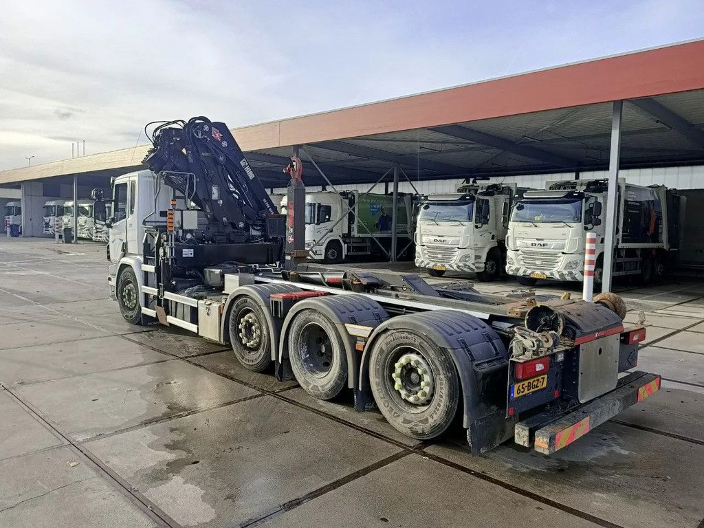 Scania P370 P370 met Laadkraan Hiab XS288 en haakarm 21T