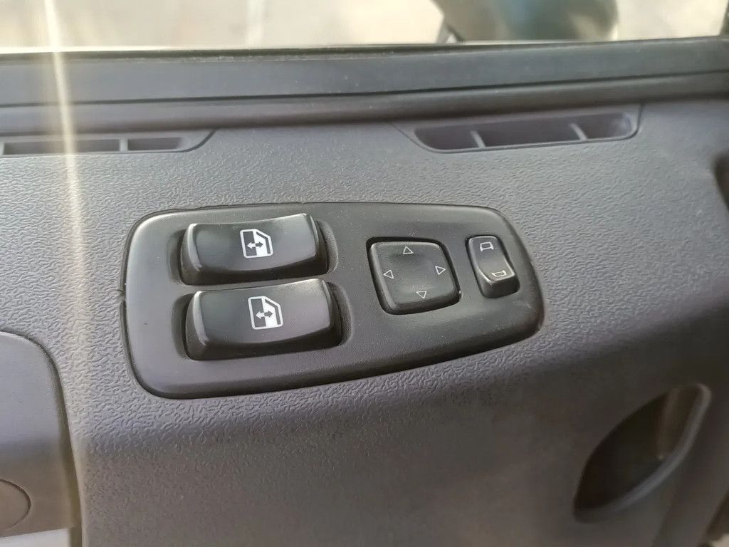 Scania P370 P370 met Laadkraan Hiab XS288 en haakarm 21T