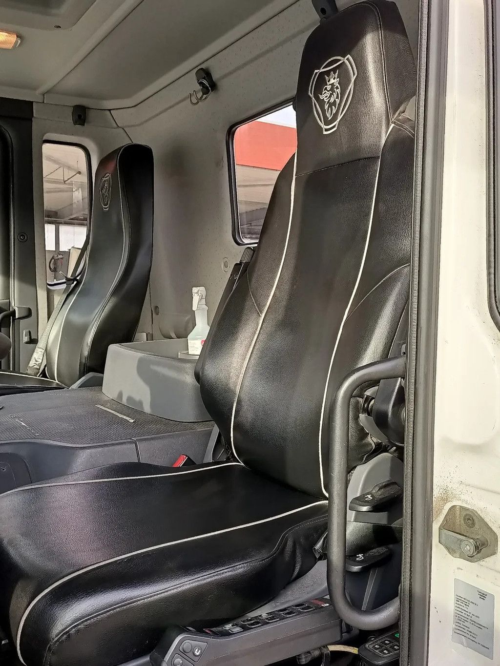 Scania P370 P370 Haakarm Hiab 26T