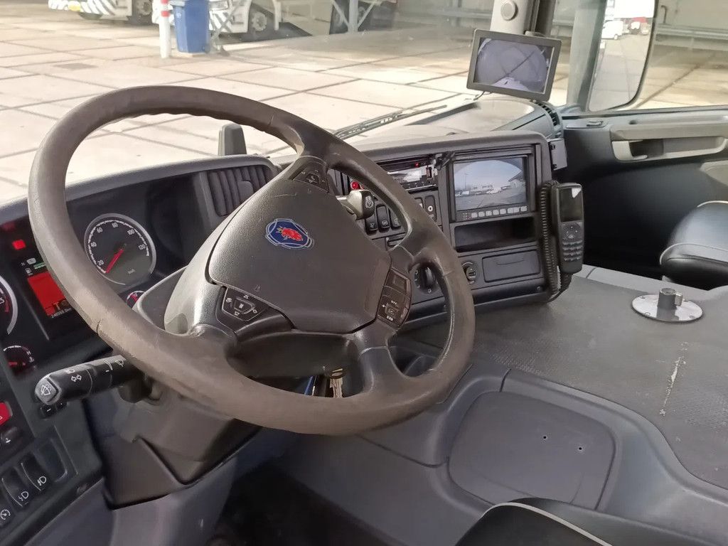 Scania P370 P370 Haakarm Hiab 26T