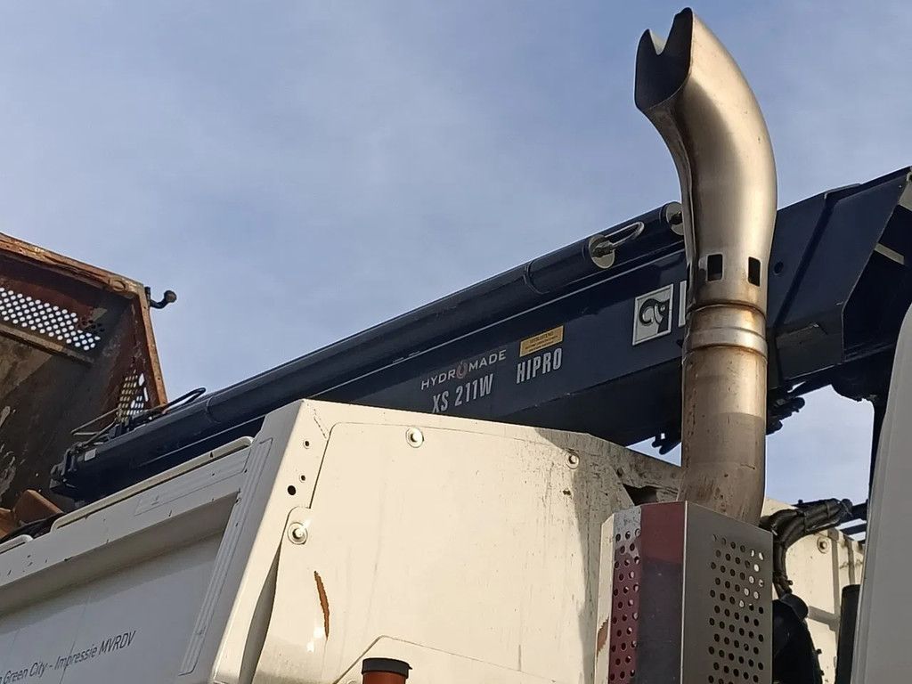 DAF CF 290 CF290 FAN met boven laadkraan Hiab XS211W Hipro