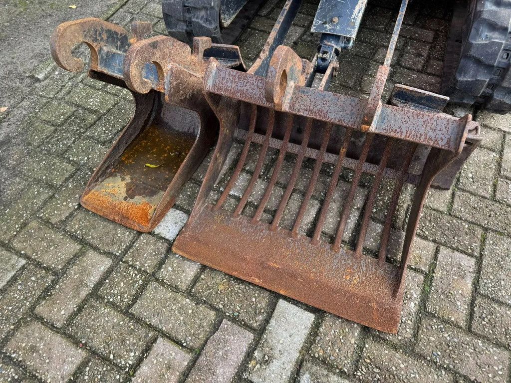 Hitachi ZX19-5 Minigraver