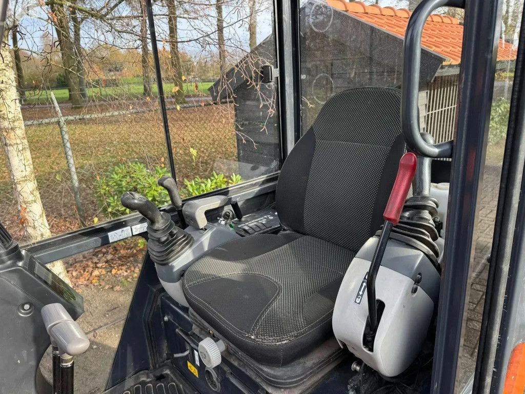 Hitachi ZX19-5 Minigraver