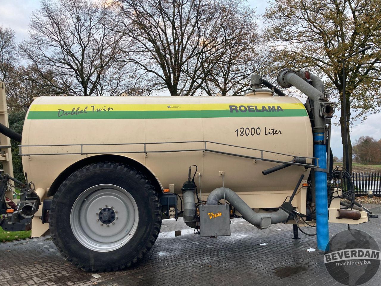 Roelama DT18 + 8M zodenbemester