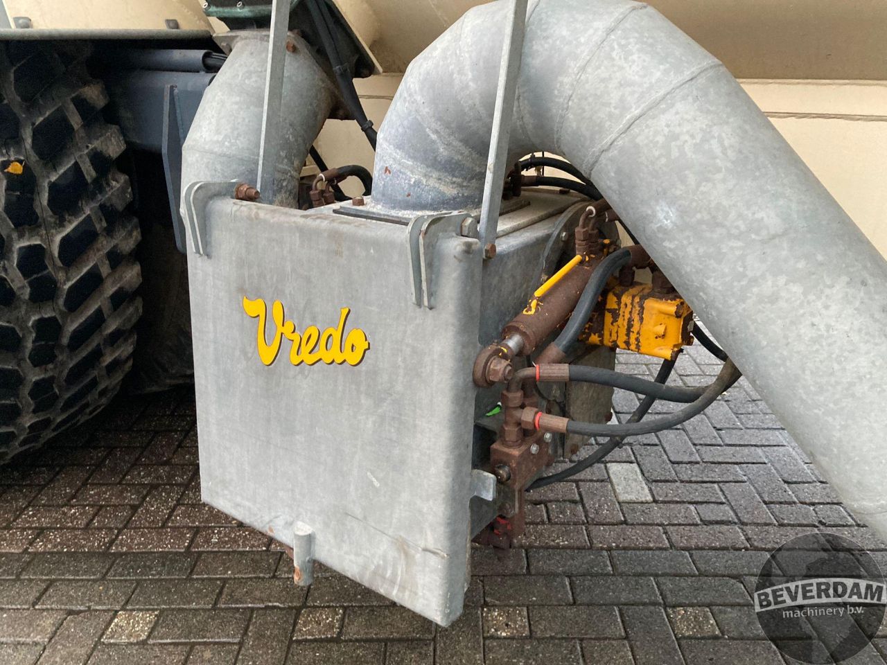 Roelama DT18 + 8M zodenbemester